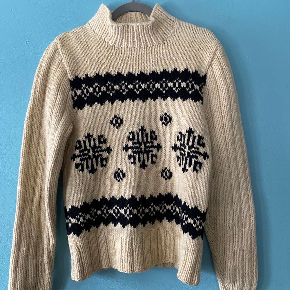 Warm wool vintage handknit turtleneck women’s M